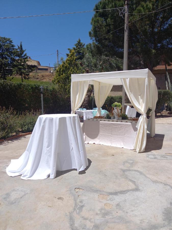 Casolare Del Toscano Country Rooms Caltagirone Exteriör bild
